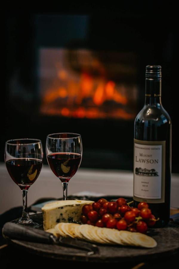 70 On Mortimer * Mudgee