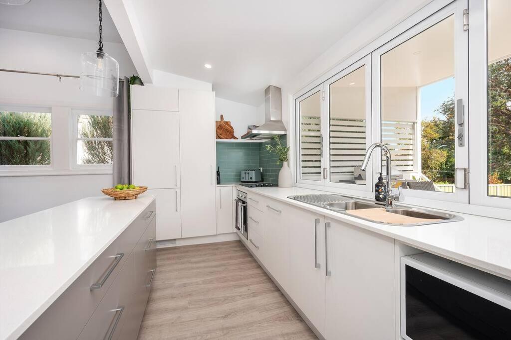 Sunny Federation Charm In At Bunbinya * Mudgee