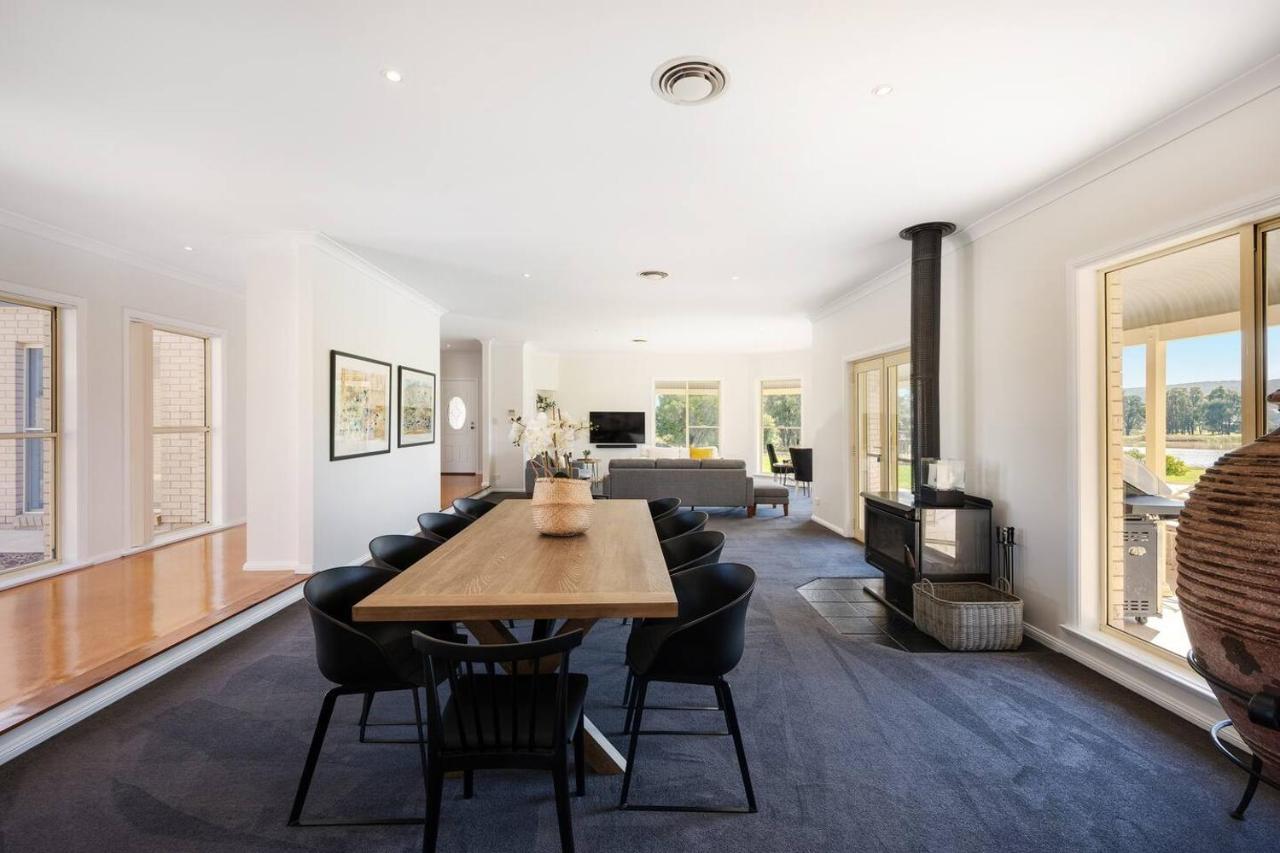 'orana Grove' Reset At A Vineyard Getaway Holiday home Mudgee