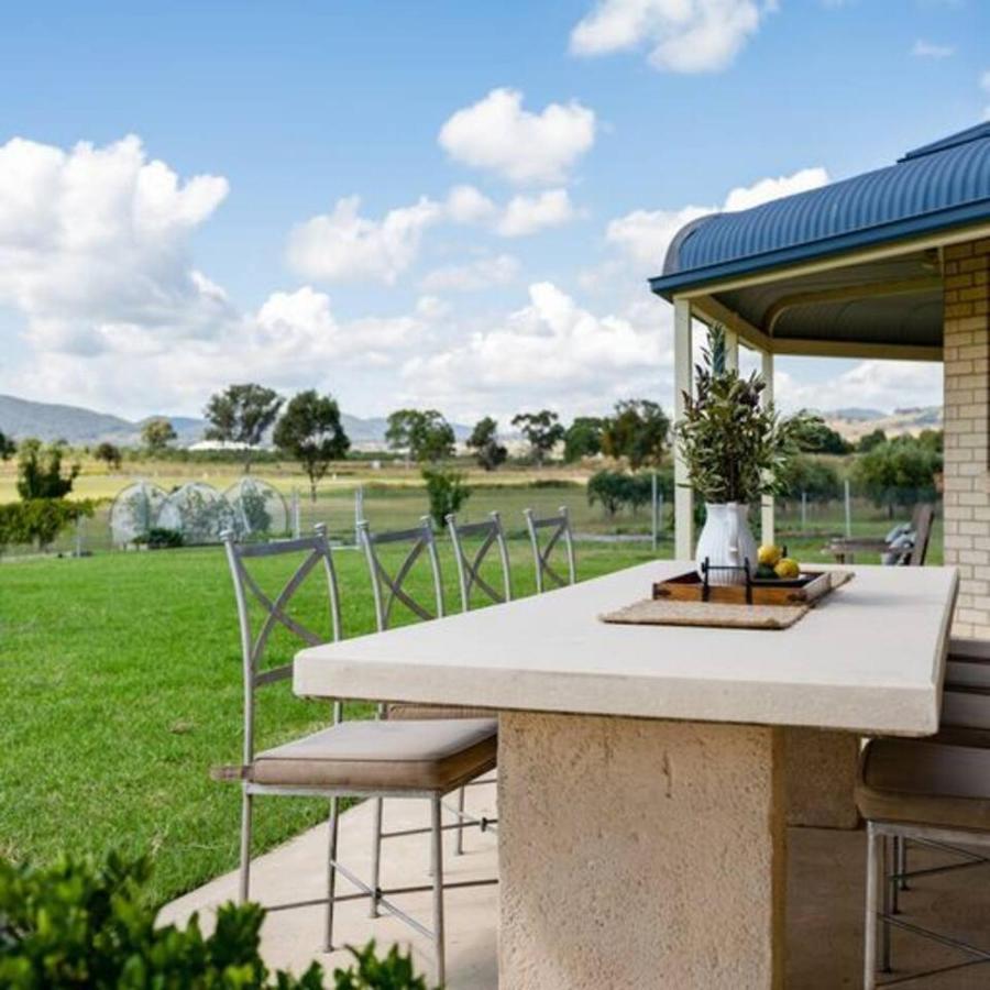 'orana Grove' Reset At A Vineyard Getaway Holiday home Mudgee