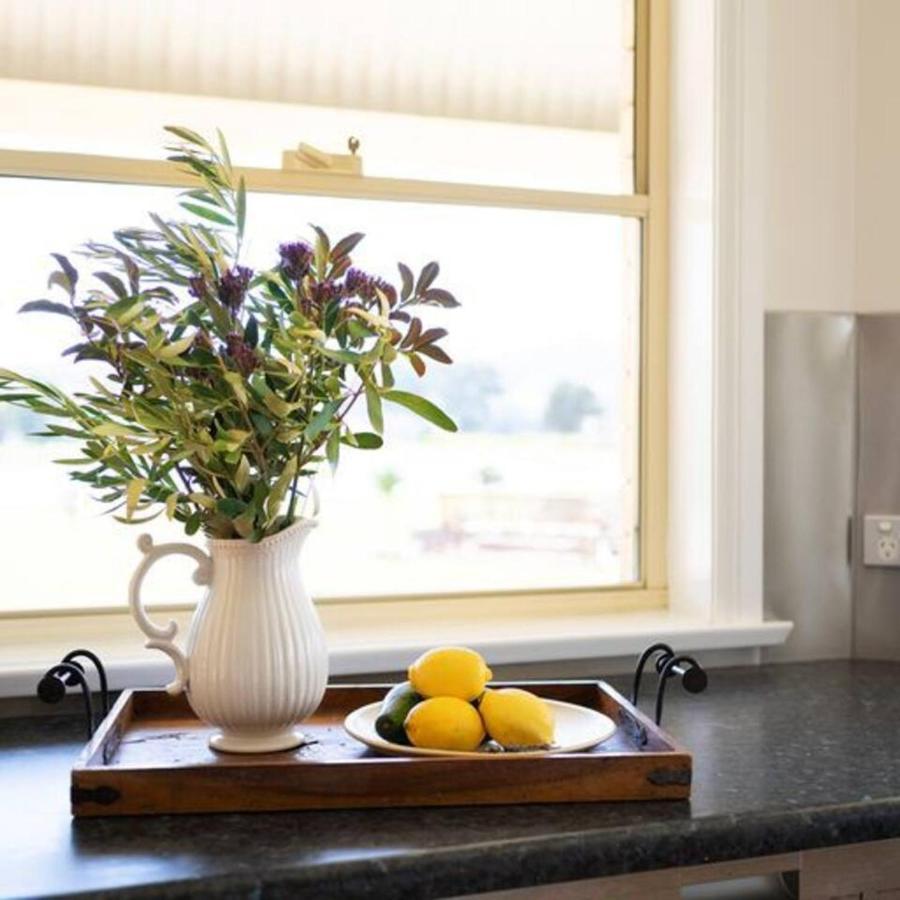 Holiday home 'orana Grove' Reset At A Vineyard Getaway *