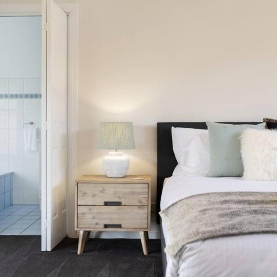 Holiday home 'orana Grove' Reset At A Vineyard Getaway *