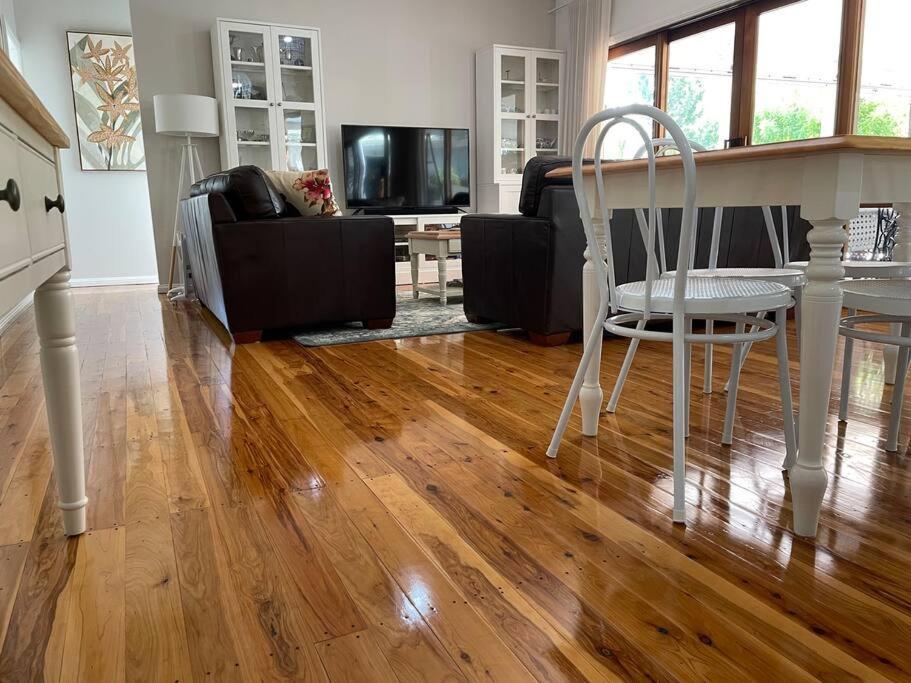 270 On Church Villa Mudgee