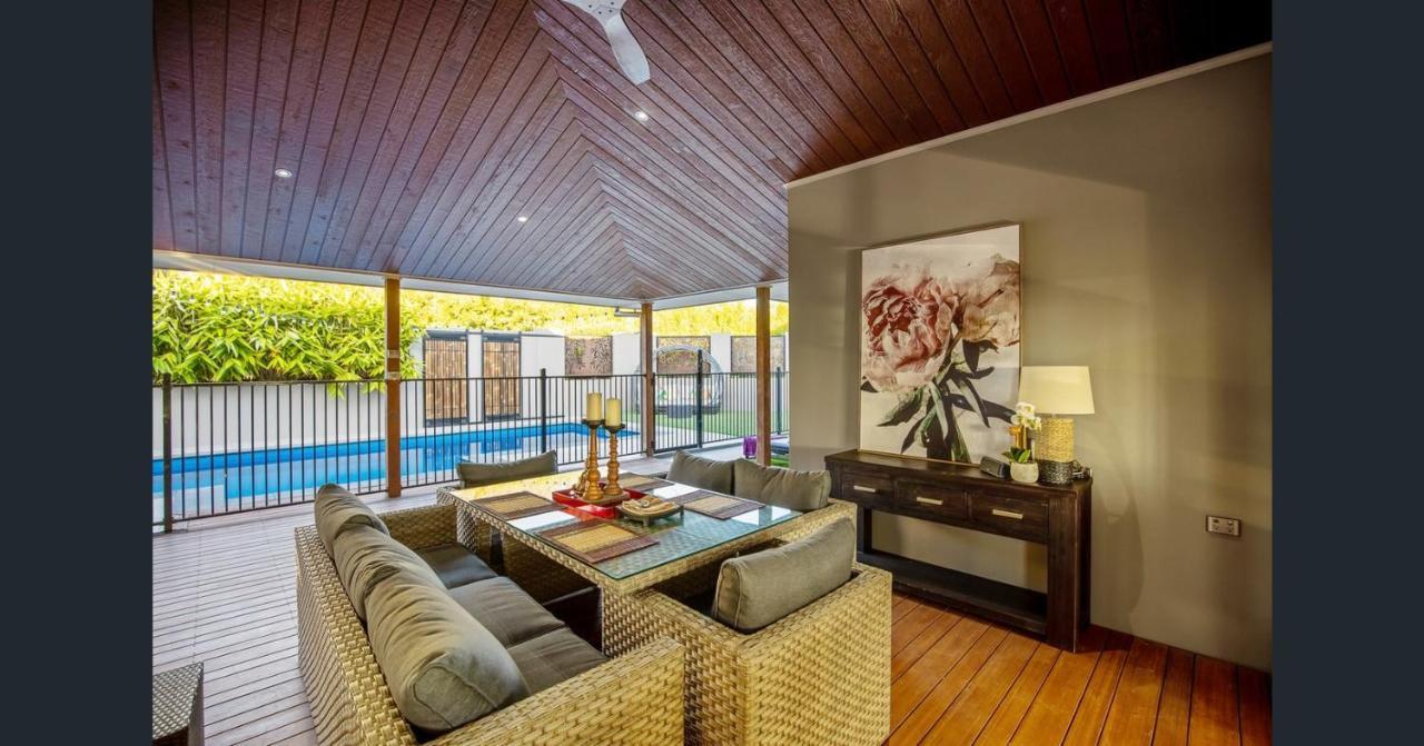 Red Lotus Guest house