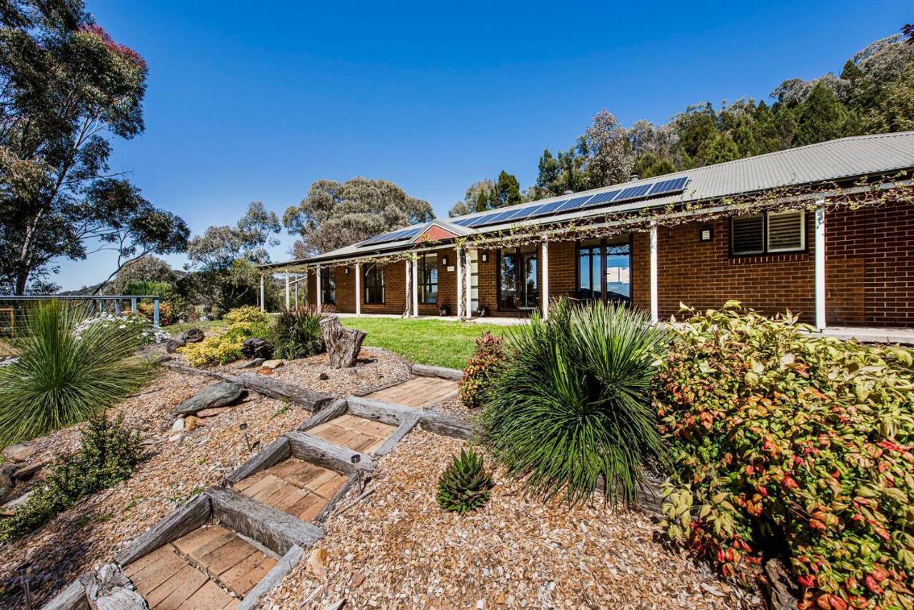 'omaroo' Homestead Escape Amongst Rolling Hills Mudgee