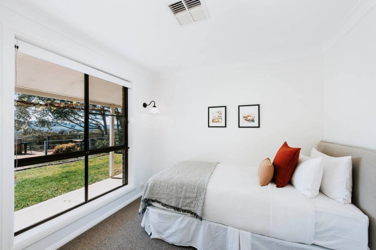 'omaroo' Homestead Escape Amongst Rolling Hills Mudgee