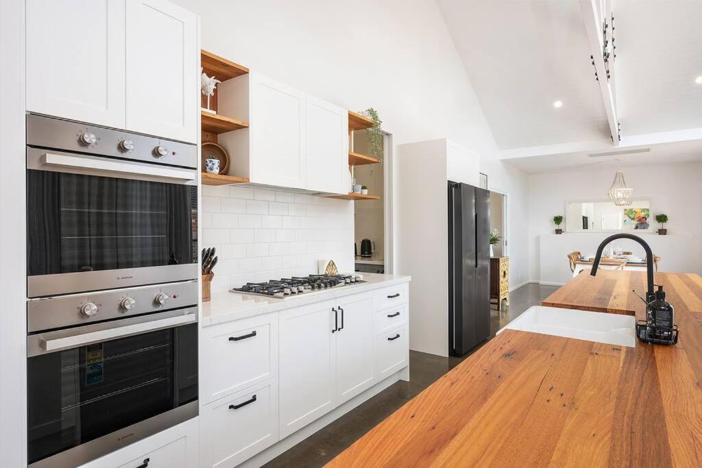 Holiday home Mcg A Hamptons Inspired Mudgee