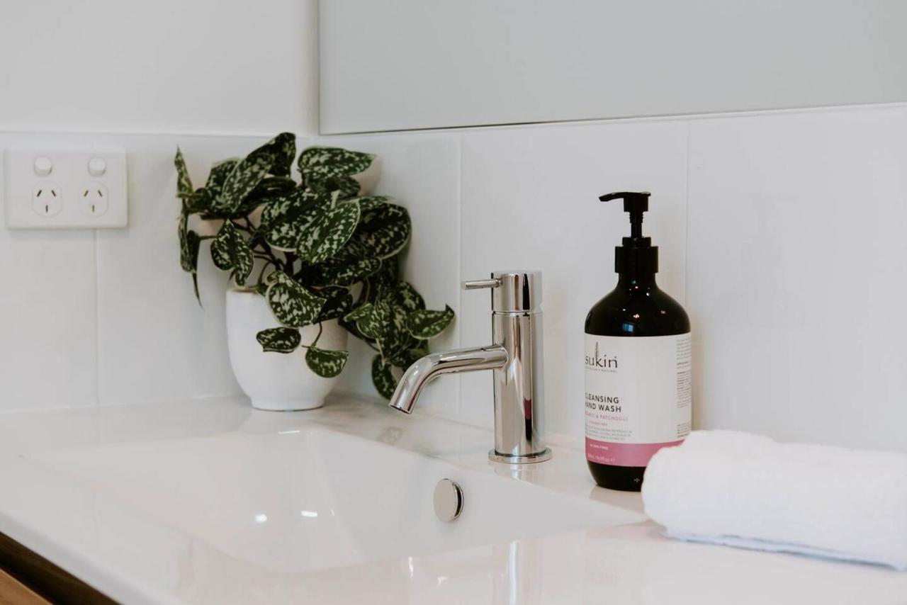 Helvetia - Modern Comfort Meets Country Convenience