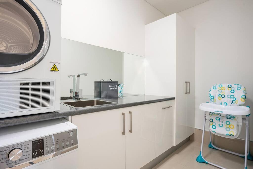 Luxury Meets Modern Along Cudgegong River *