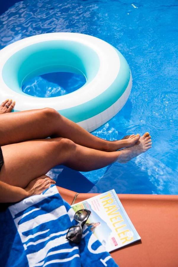 Mortimer - A Pool Oasis In Heart Of Holiday home *