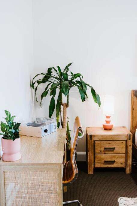The Valerie - A Chic Family Haven In Town