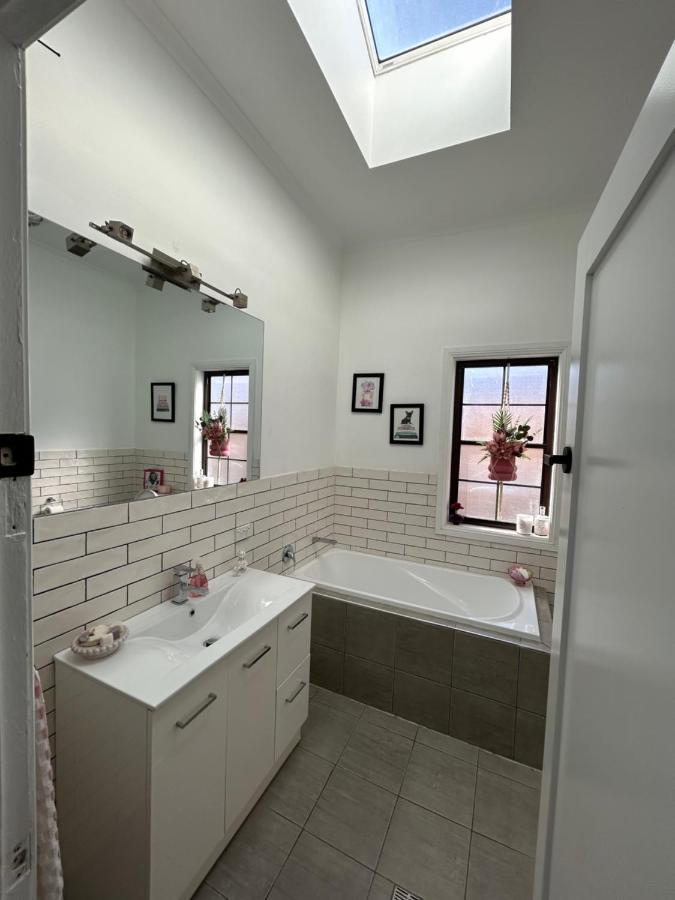 Cori's On Market * Mudgee