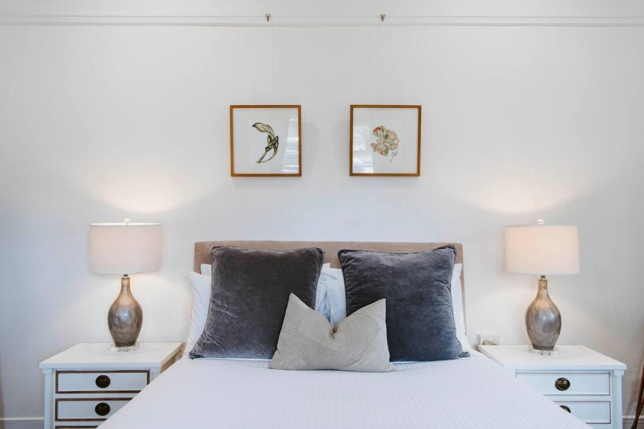 'the Gladstone' An Expansive Outdoor Oasis In Town Mudgee