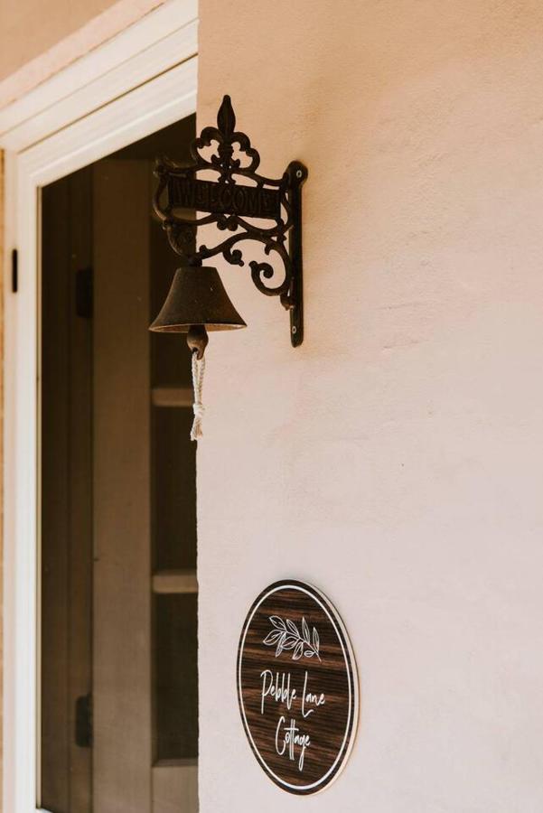 'pebble Lane Cottage' A Charming Mudgee