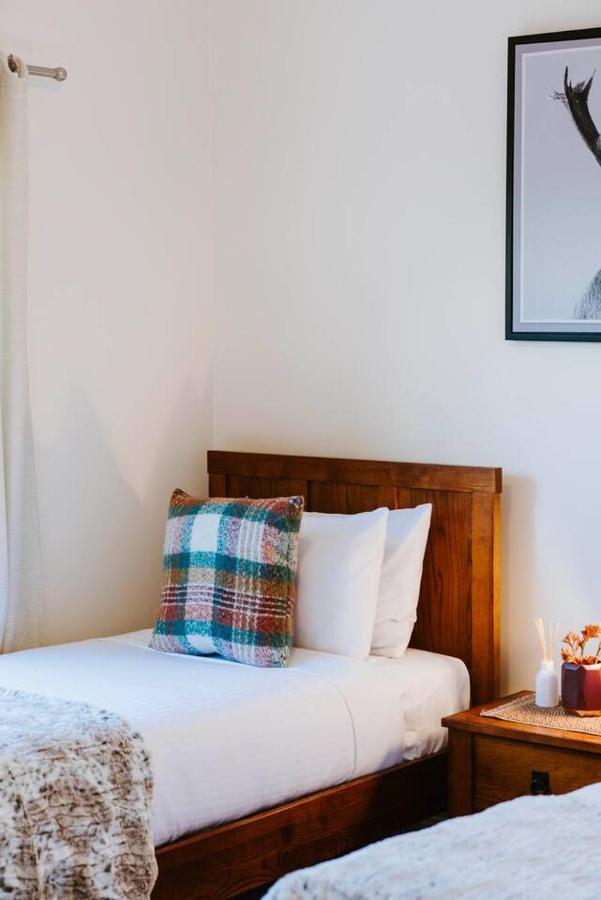 Holiday home 'pebble Lane Cottage' A Charming *