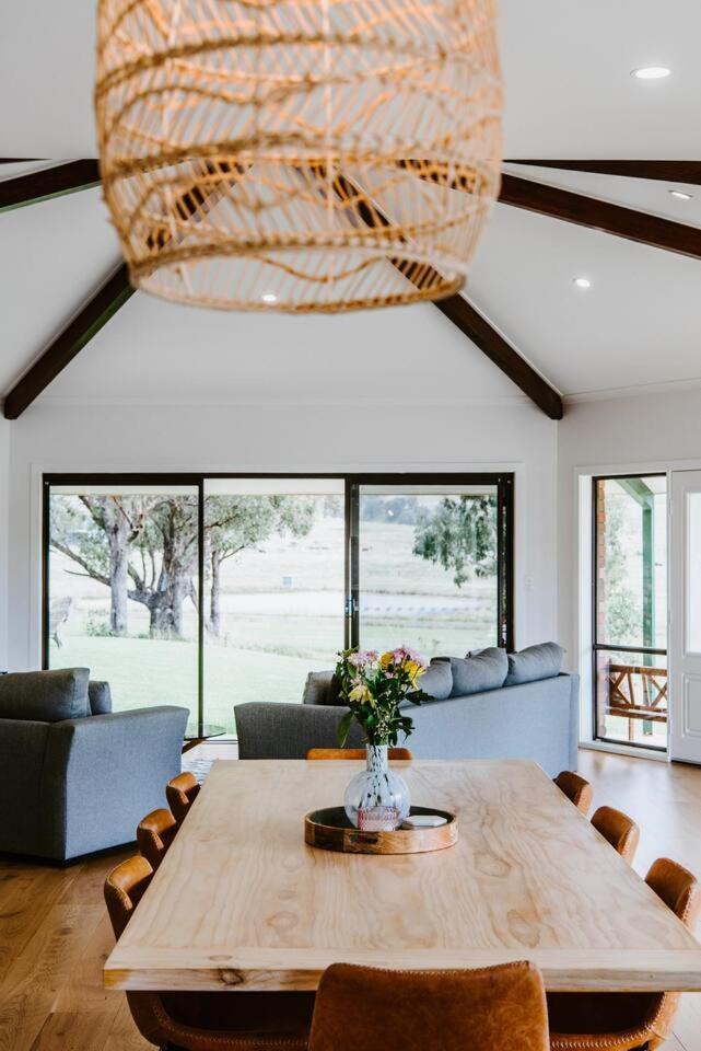 Anton Pavilion - Cheerful Country Solace In *