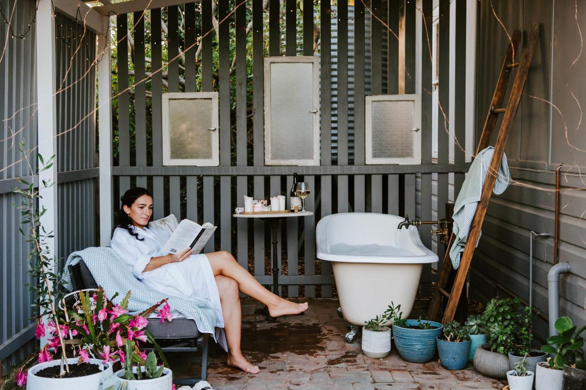 The Birdhouse - Your Well-deserved Country Retreat Holiday home *