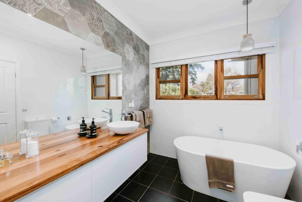 Holiday home Dumplings Den Mudgee
