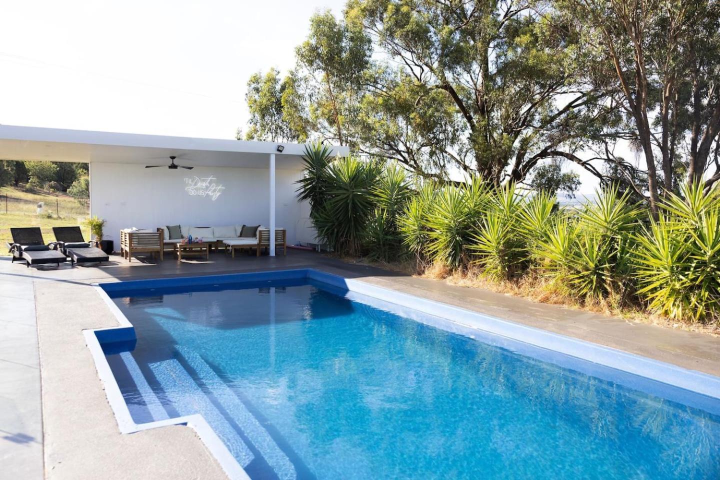 The Albens - Countryside Chic Amongst The Hills * Mudgee