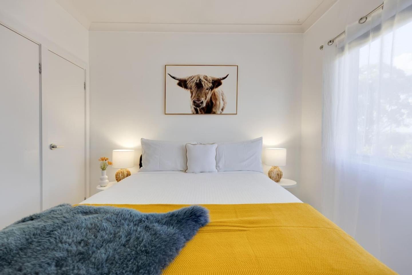 The Albens - Countryside Chic Amongst The Hills Holiday home *