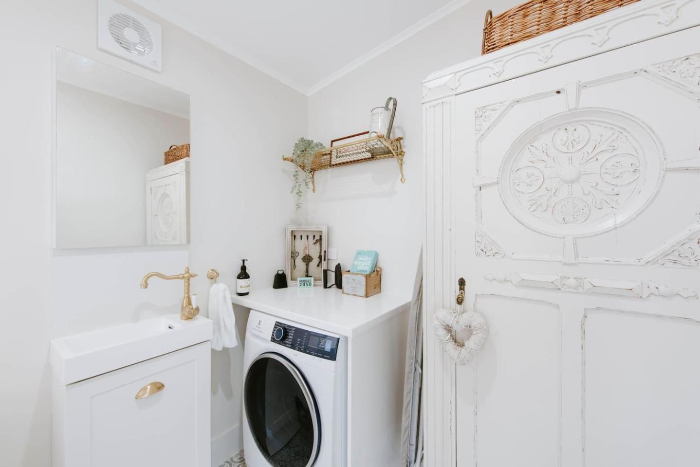 Holiday home The On Lawson - Heritage Elegance In