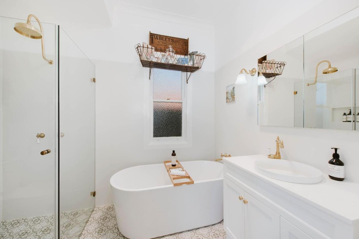 The On Lawson - Heritage Elegance In *