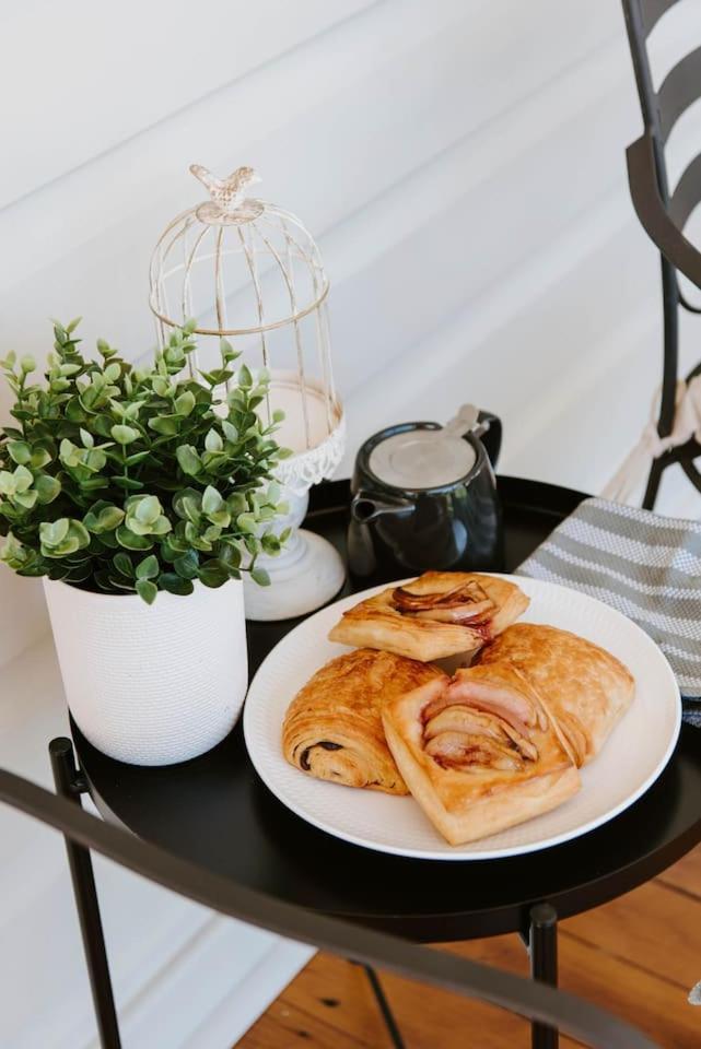 The On Lawson - Heritage Elegance In Holiday home