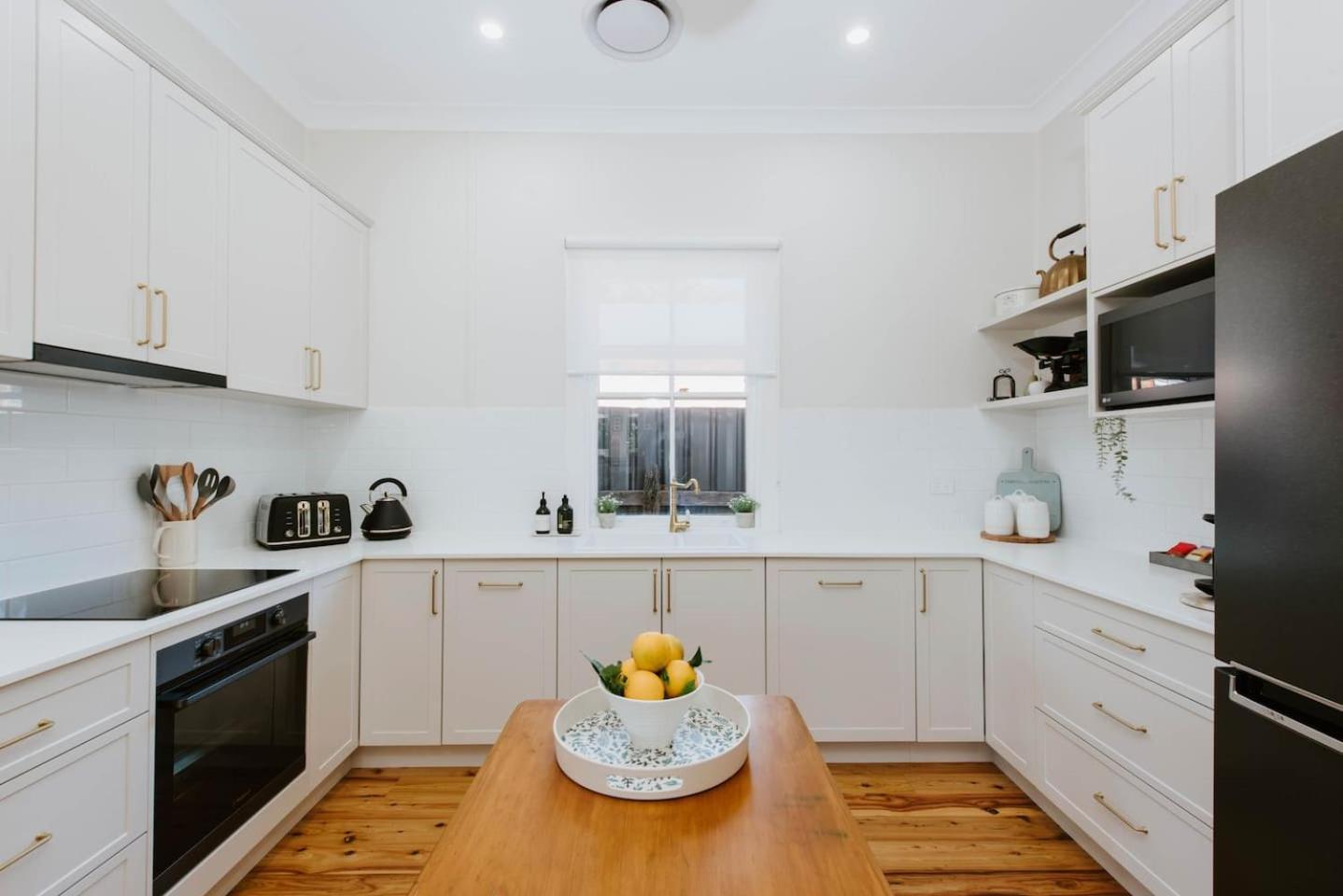 Holiday home The On Lawson - Heritage Elegance In *