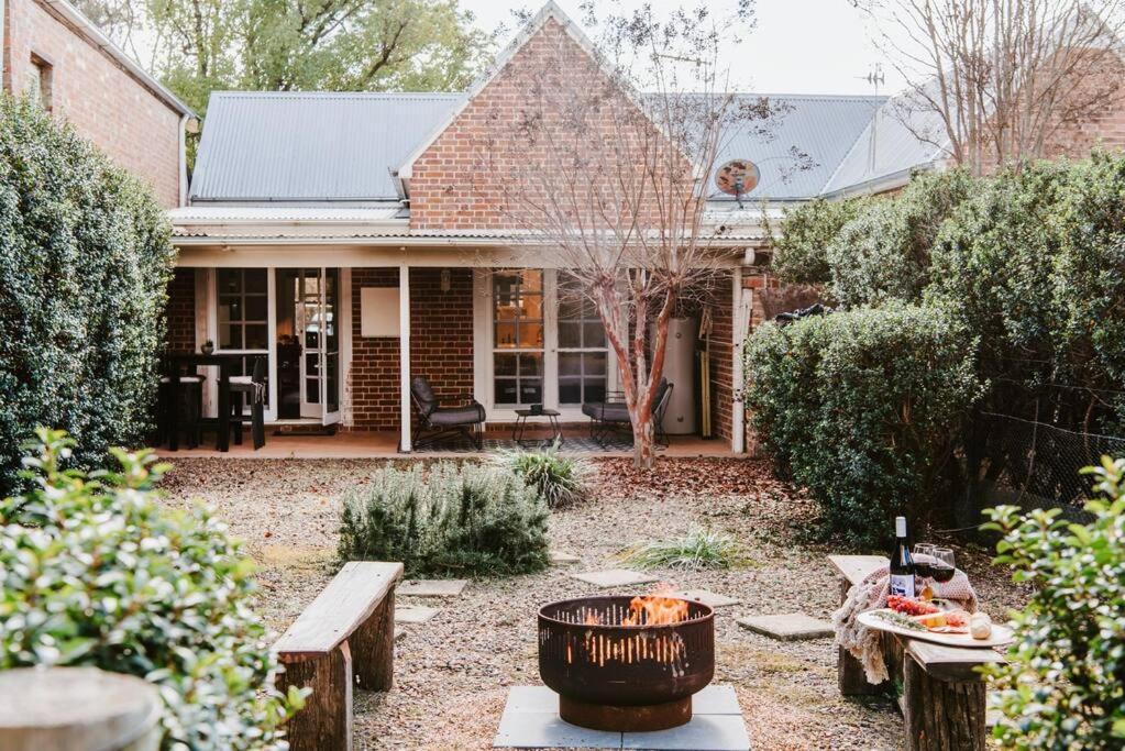 Holiday home 'kareela & Kialla Cottages' Charming Family Getaway