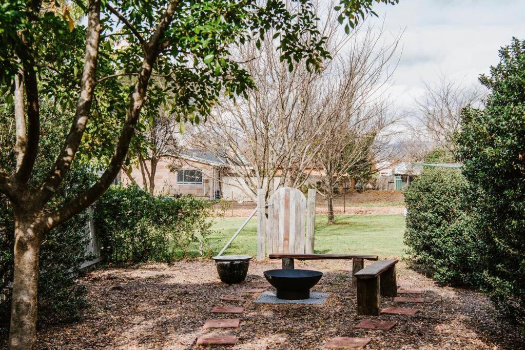 'kareela & Kialla Cottages' Charming Family Getaway Holiday home *