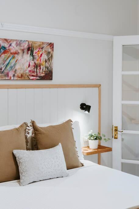 'kareela & Kialla Cottages' Charming Family Getaway Holiday home *