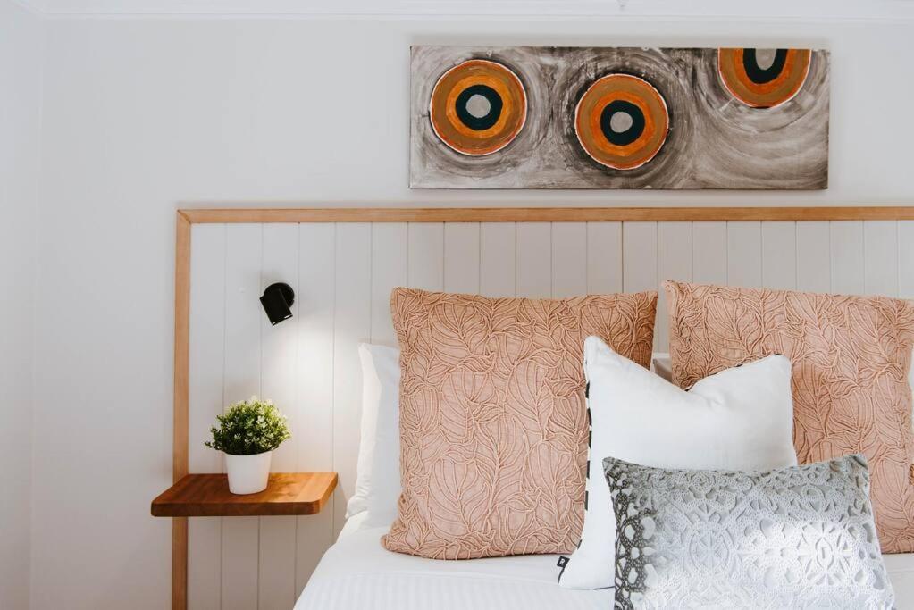 'kareela & Kialla Cottages' Charming Family Getaway Holiday home *