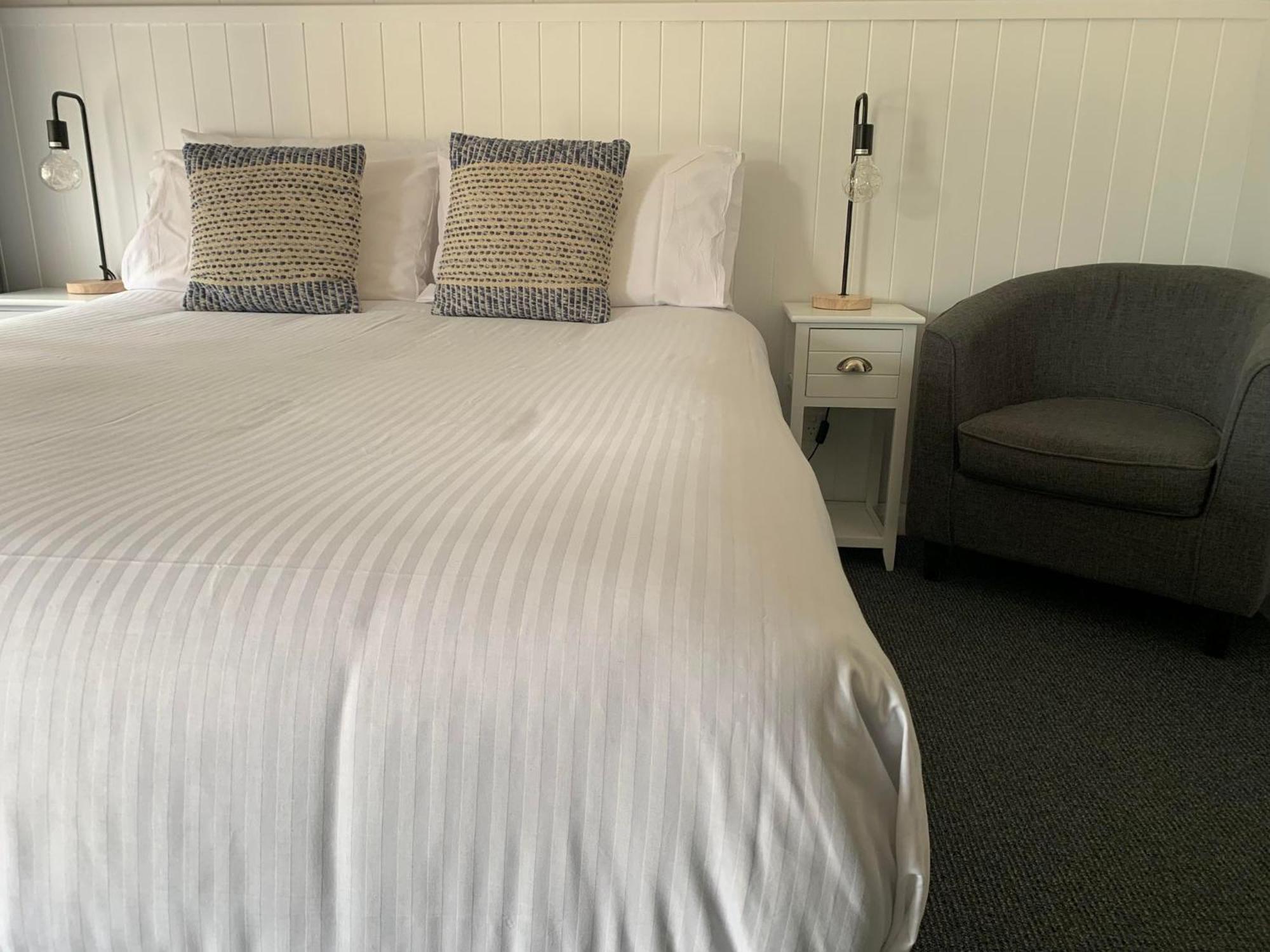 Vineyard Motor Motel
