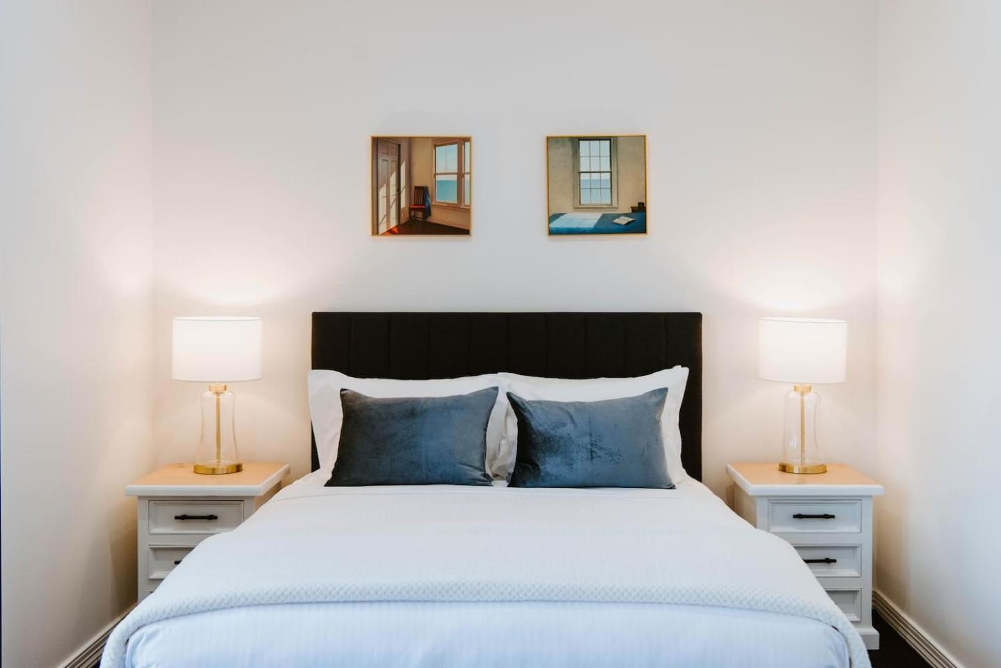 Holiday home Mulberry On Melton - A Charming Poolside