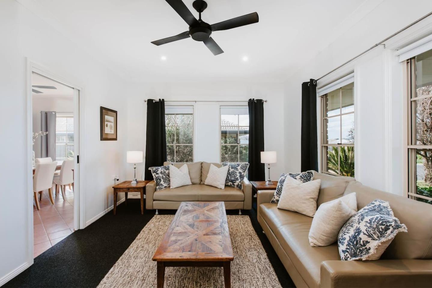 Holiday home Mulberry On Melton - A Charming Poolside Mudgee