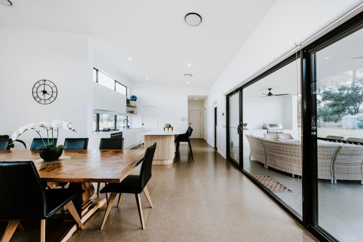 Holiday home Wurth Wonders - Stunning Terra Modern Design *