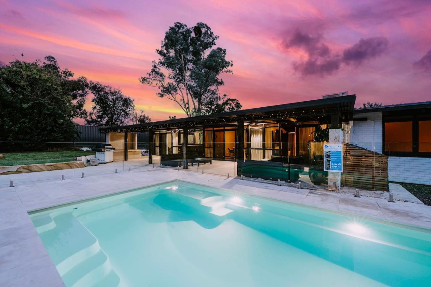 Moonlight At - Chic Soirees & Private Cinema * Mudgee