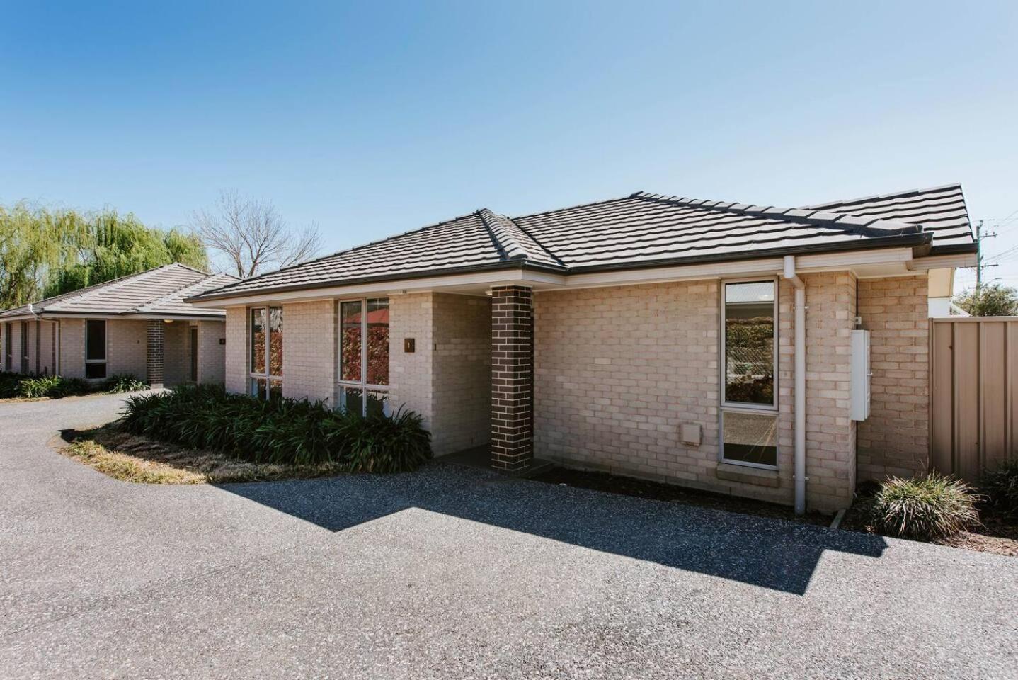 Burrundulla At The Willows - Modern Escape *