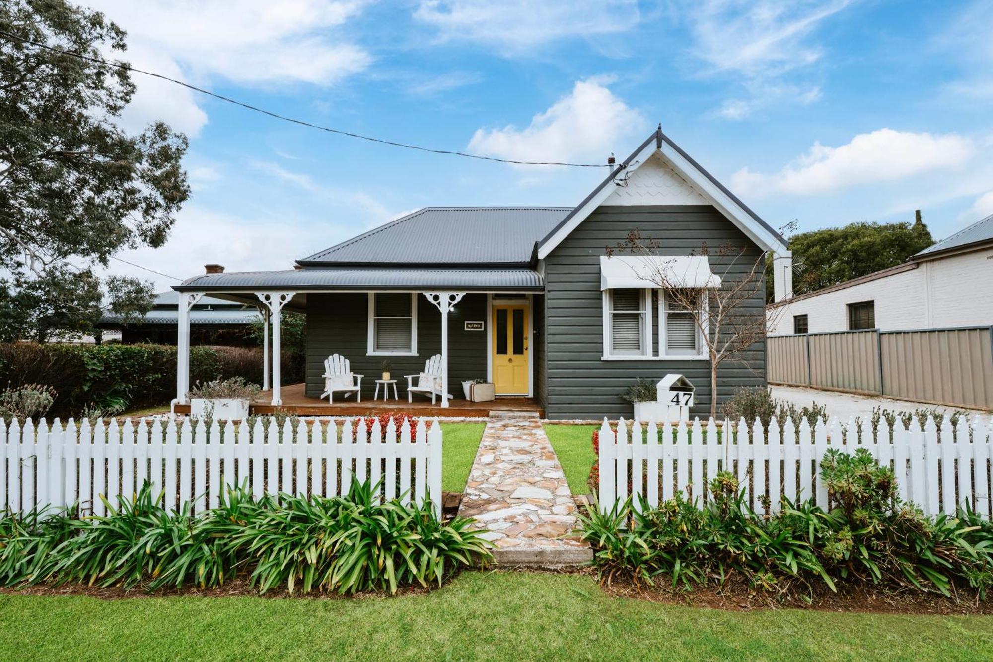 Holiday home 'waima' Year-round Comfort In The Heart Of