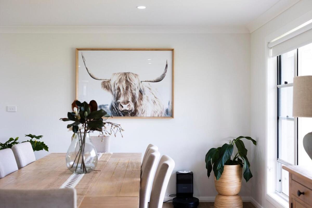 Large Modern In Holiday home