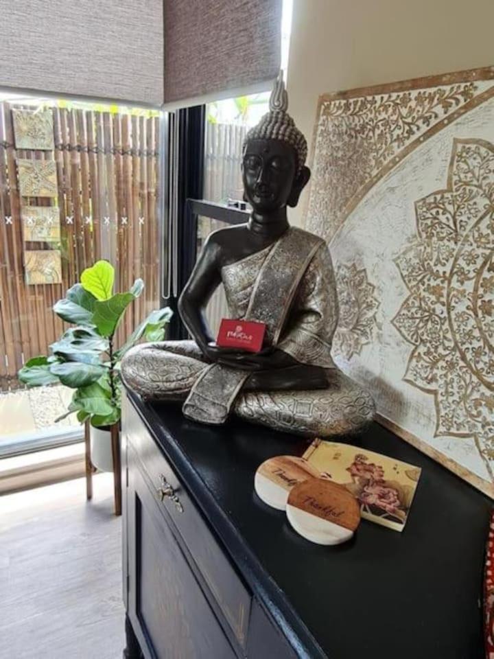 Holiday home Red Lotus Retreat Near And Wineries *