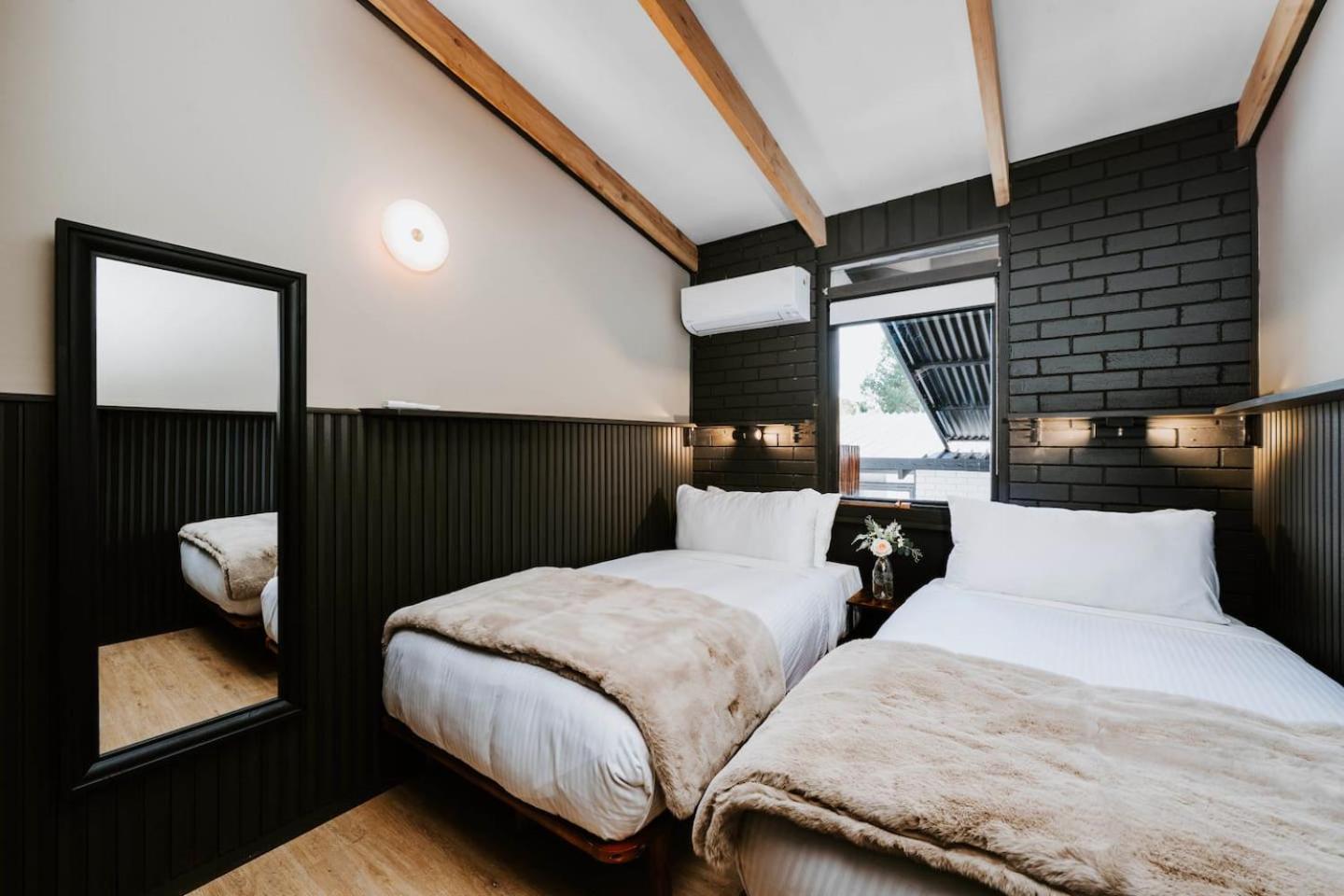 Moonlight At - Chic Soirees & Private Cinema Mudgee