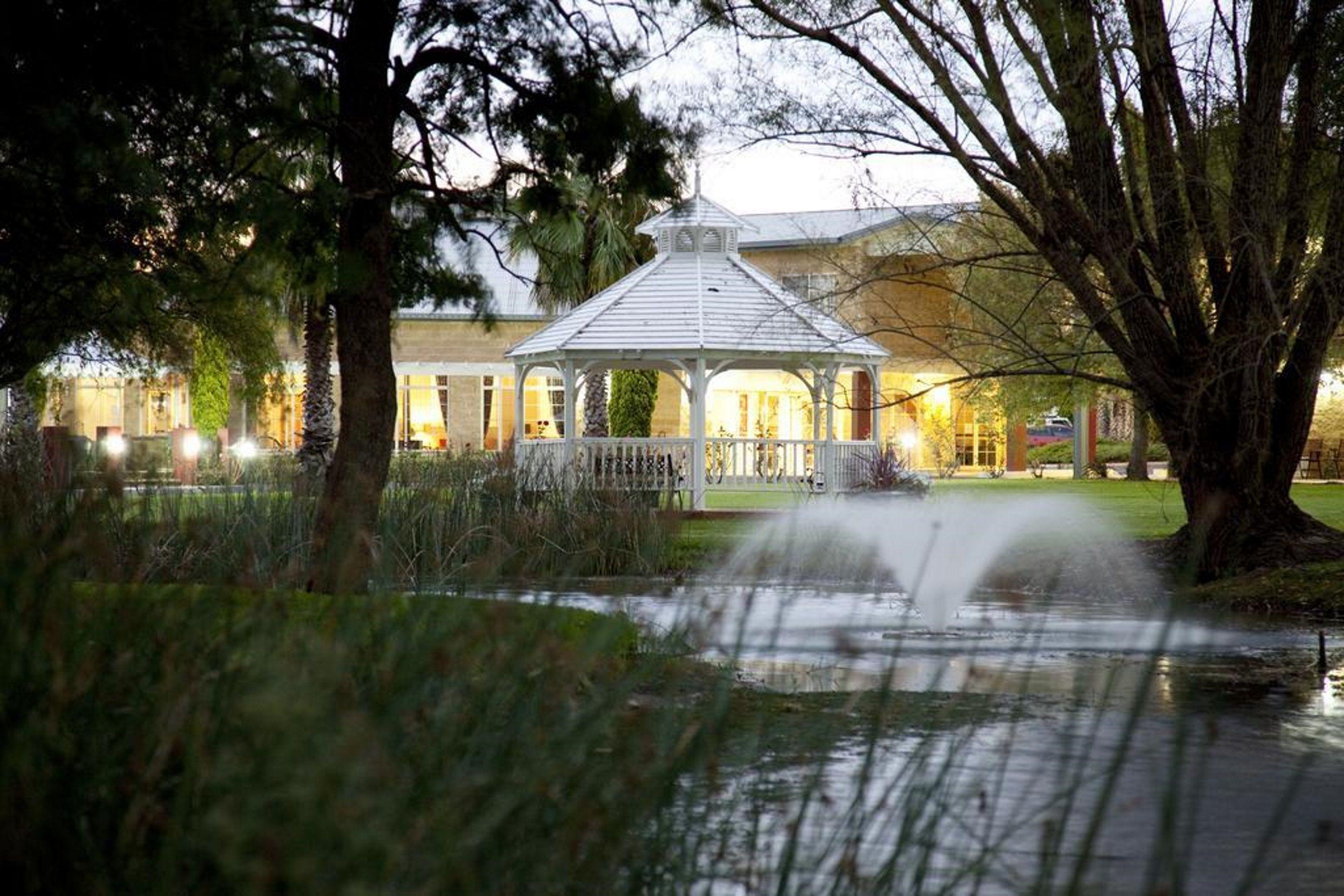 Parklands Motel