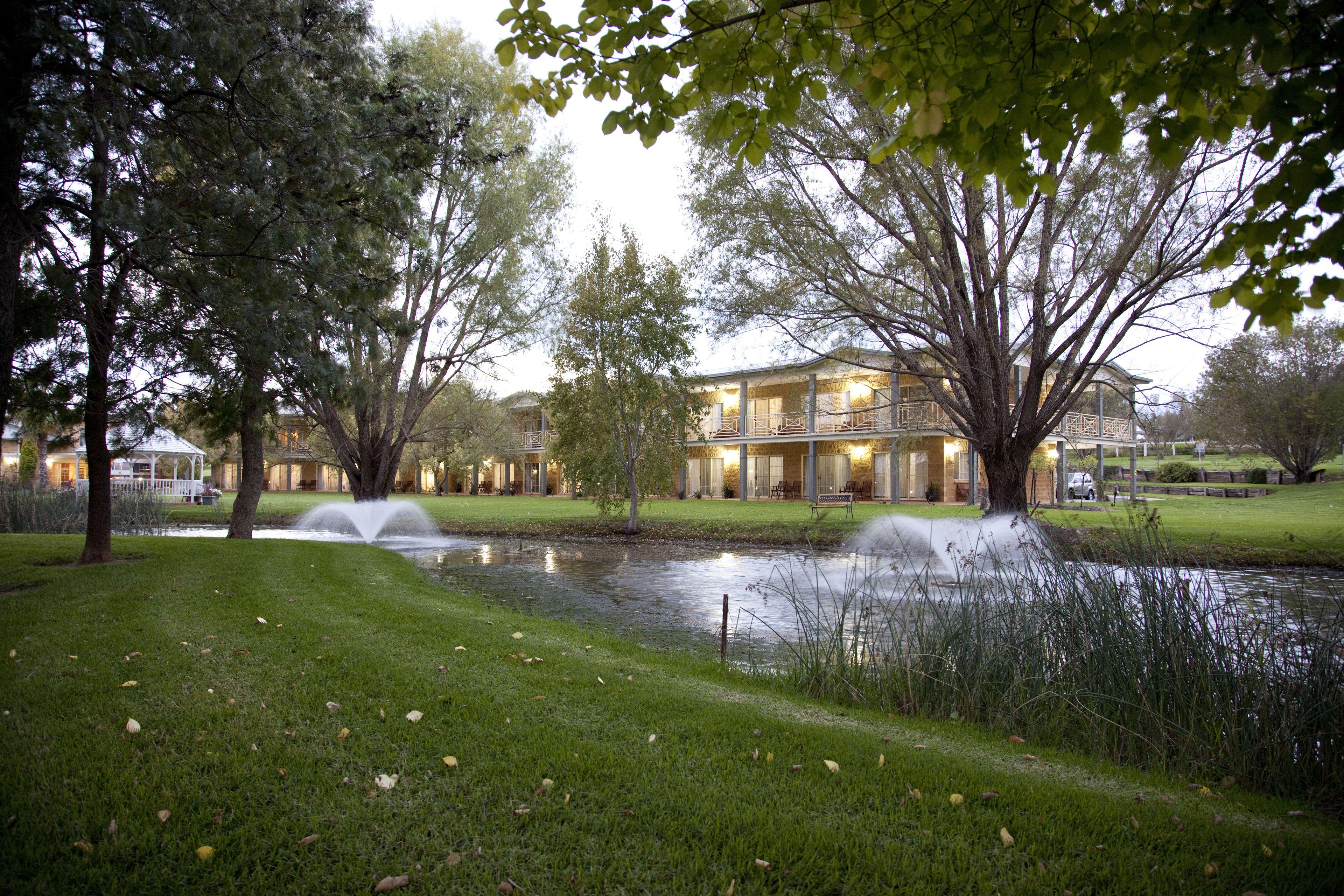 Motel Parklands
