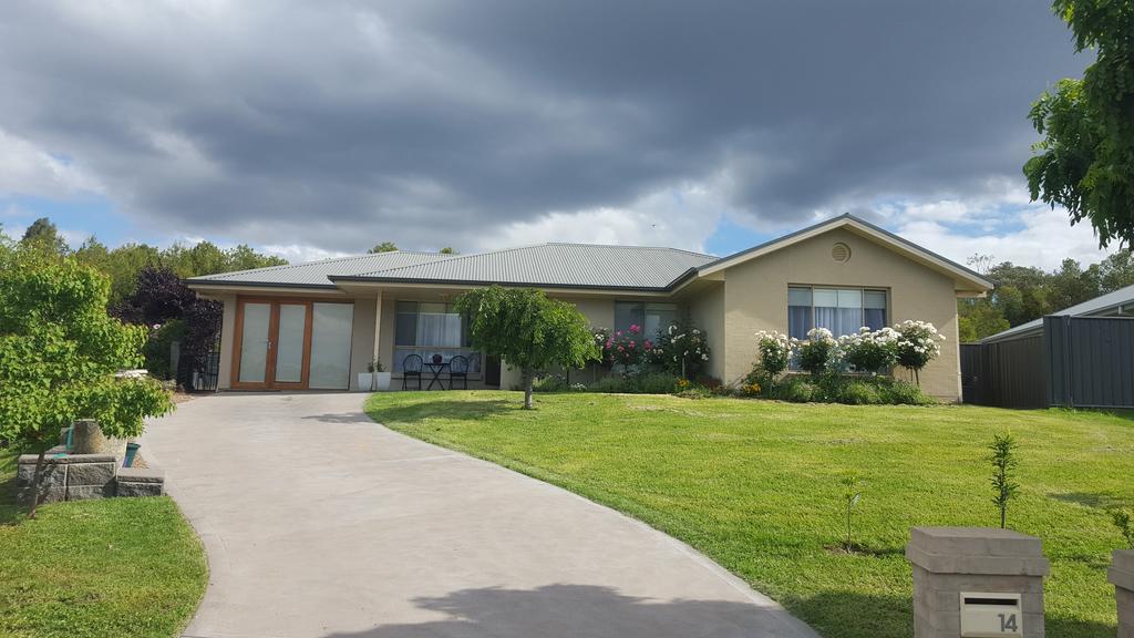Holiday home Rosehill House *