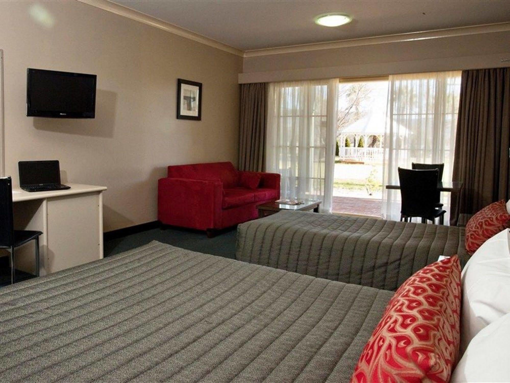 Motel Parklands 4*