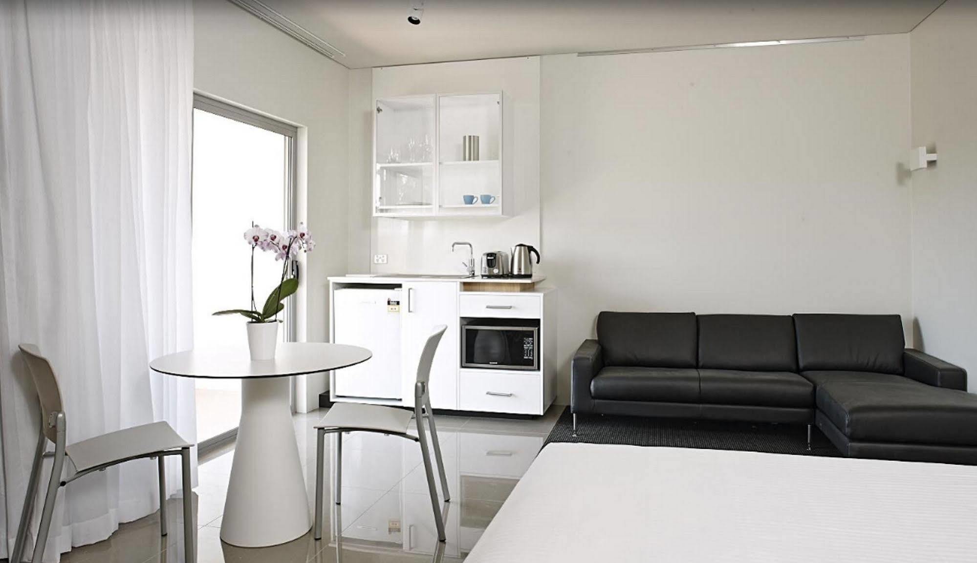 The Horatio 4*