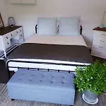 Samuels Cottage C1860 - In The Heart Of Mudgee