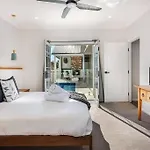 Mcg A Hamptons Inspired Holiday home