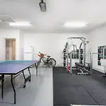 Luxury Meets Modern Along Cudgegong River